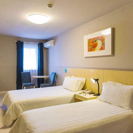 Jingjiang Inn Shanghai Henglong Plaza Bagian luar foto