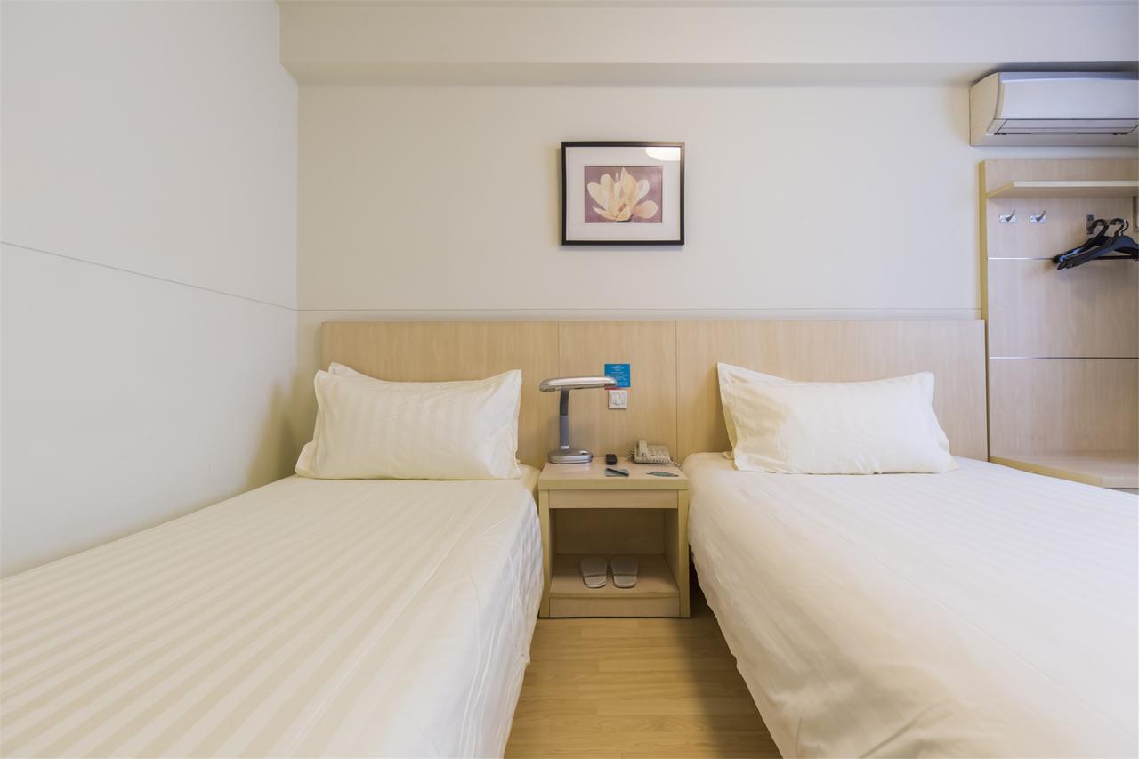 Jingjiang Inn Shanghai Henglong Plaza Bagian luar foto
